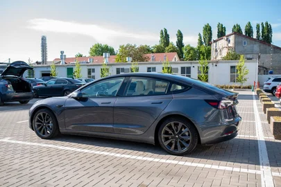 2018' Tesla Model 3