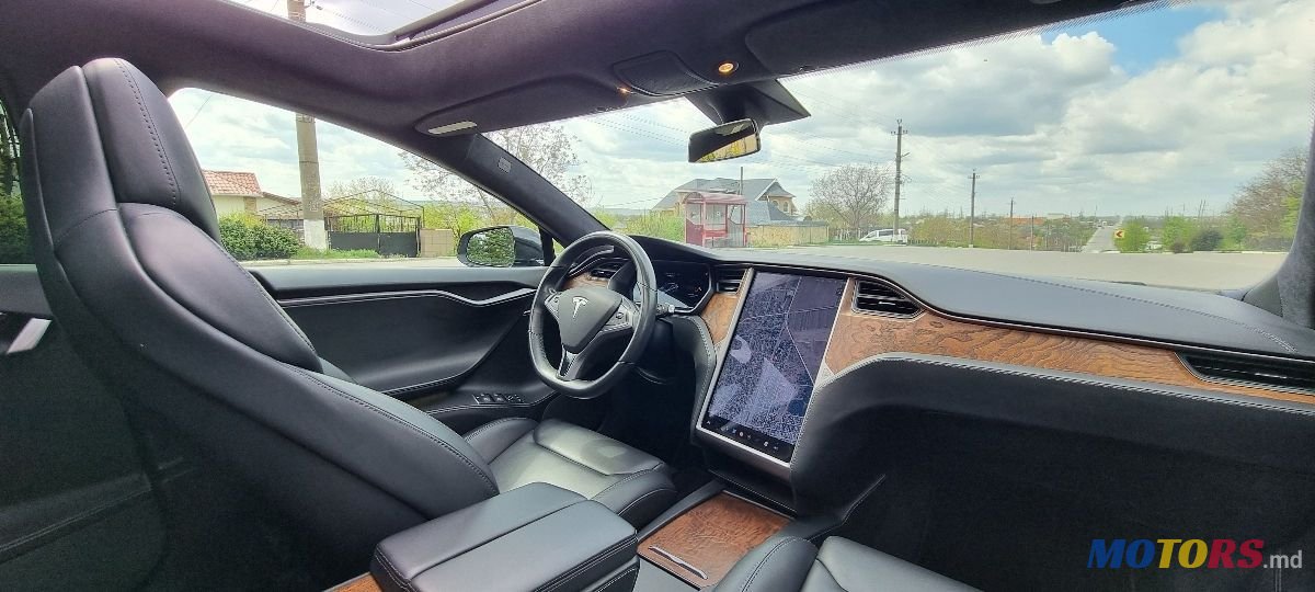 2019' Tesla Model S photo #4
