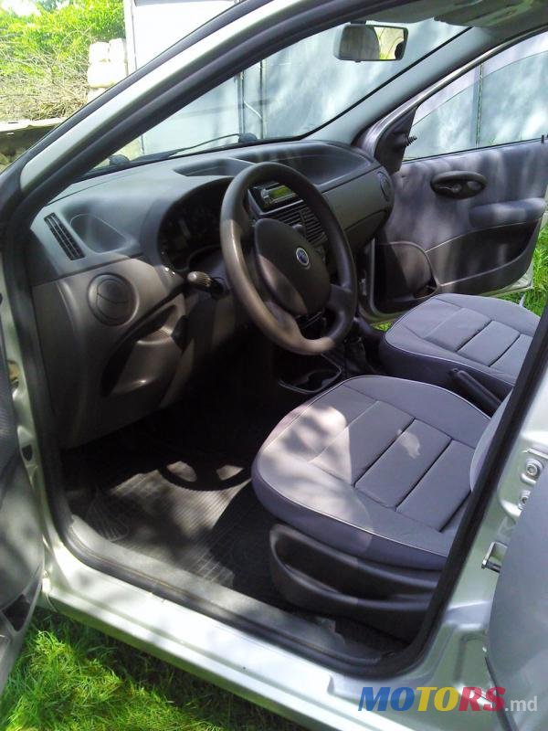 2004' Fiat Punto photo #2