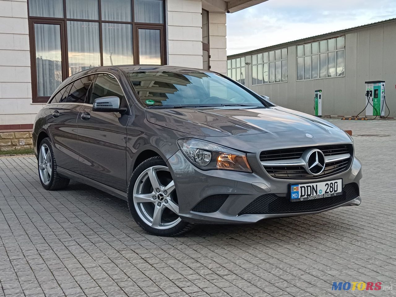 2015' Mercedes-Benz Cla photo #1