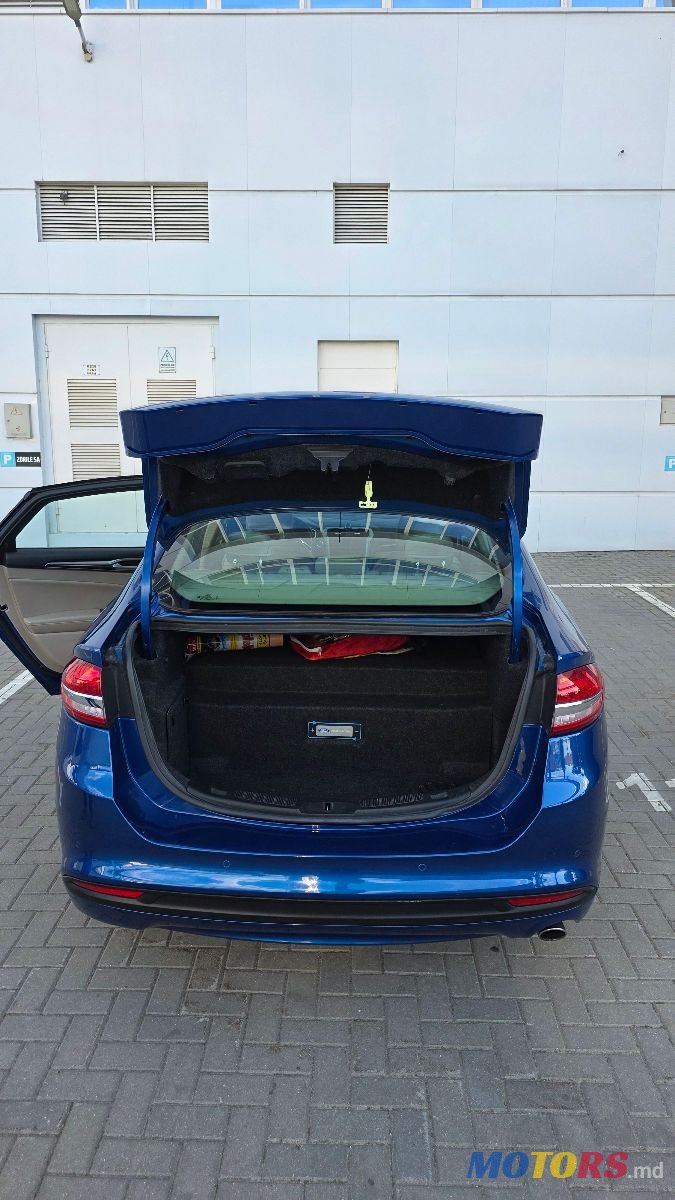 2016' Ford Fusion photo #5