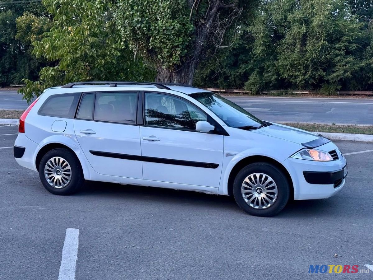 2005' Renault Megane photo #4