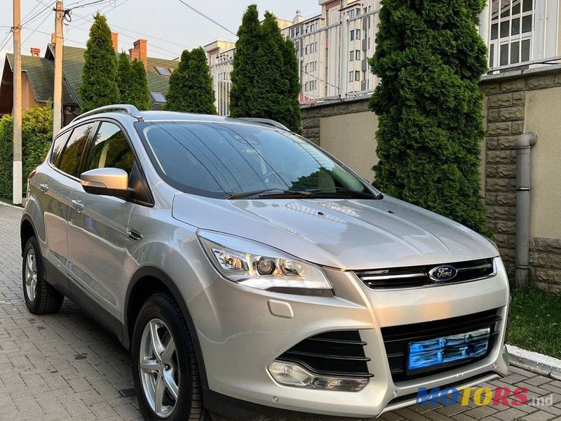 2013' Ford Kuga photo #3