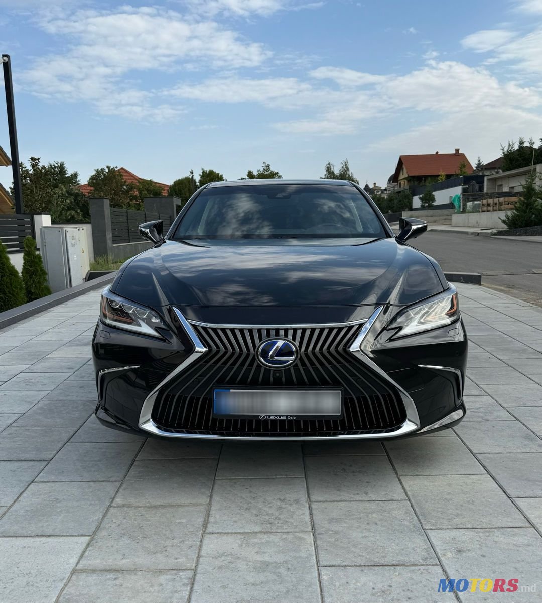 2021' Lexus Es Series photo #1