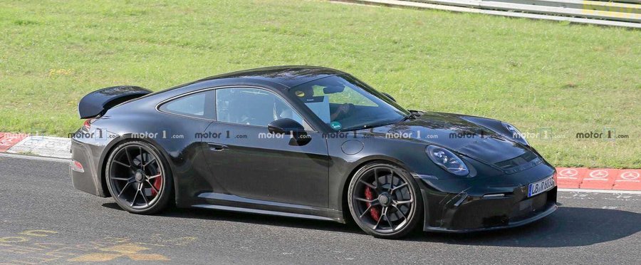 Porsche 911 GT3 Touring Package Spied Showing New Details