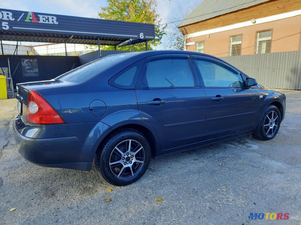 2007' Ford Focus photo #4