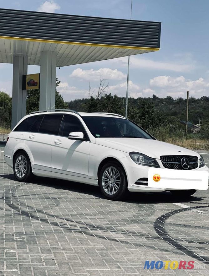 2012' Mercedes-Benz C-Class photo #3