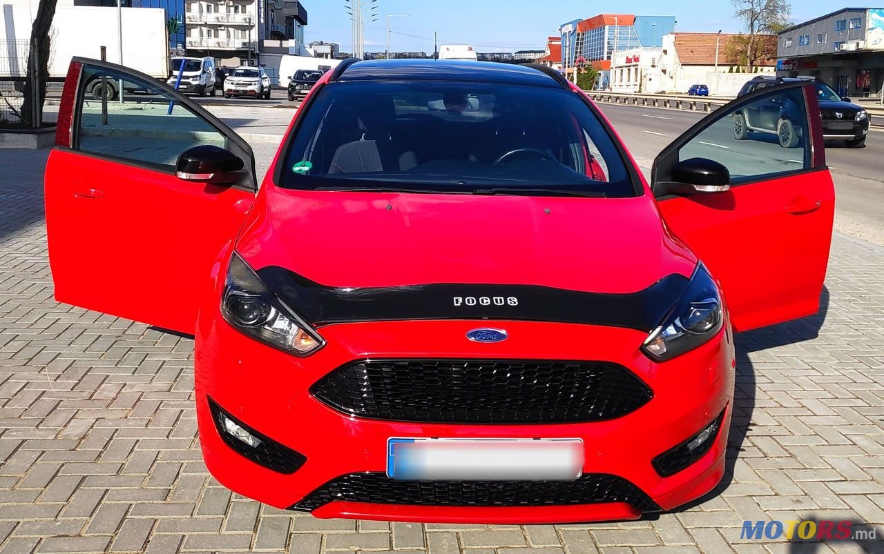 2017' Ford Focus ST photo #1