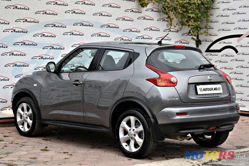 2012' Nissan Juke photo #2