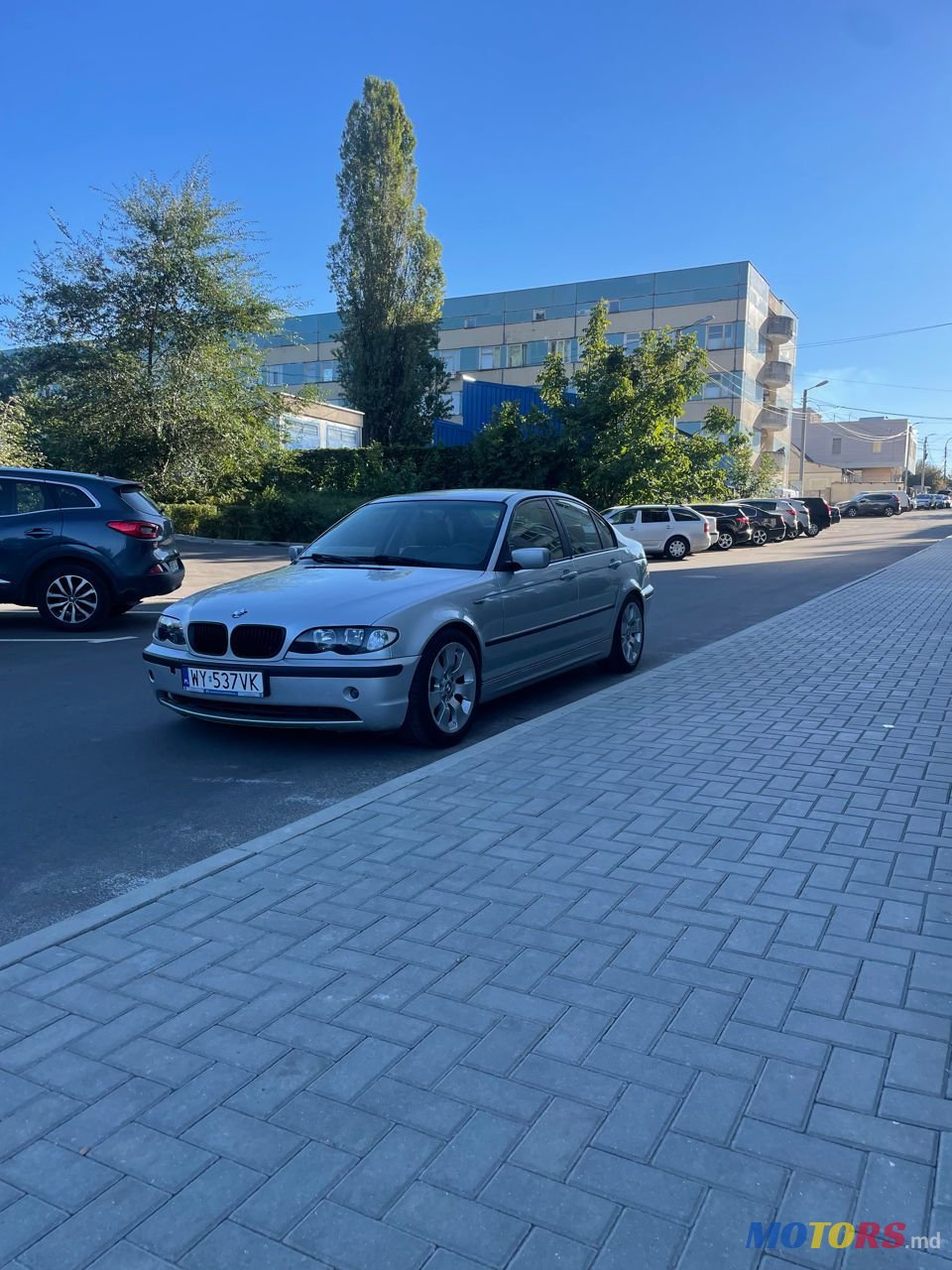 2002' BMW 3 Series photo #4