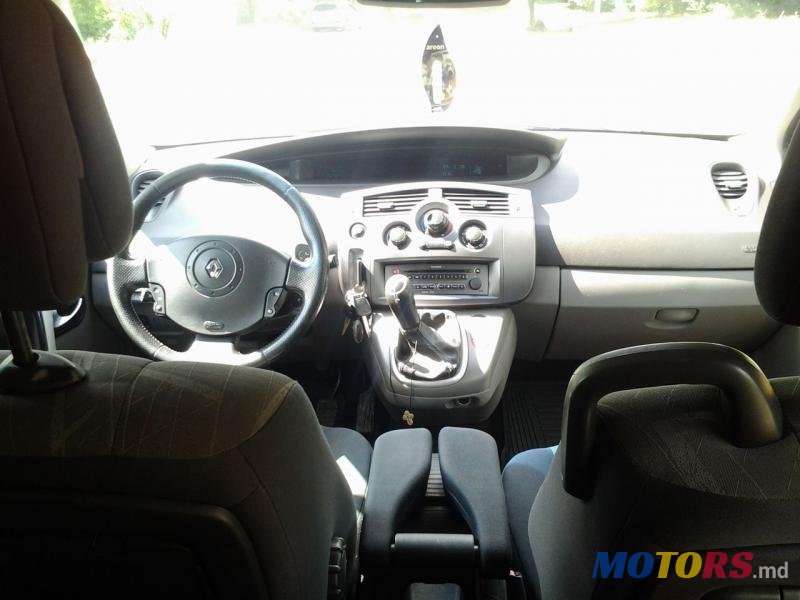 2005' Renault Scenic photo #4