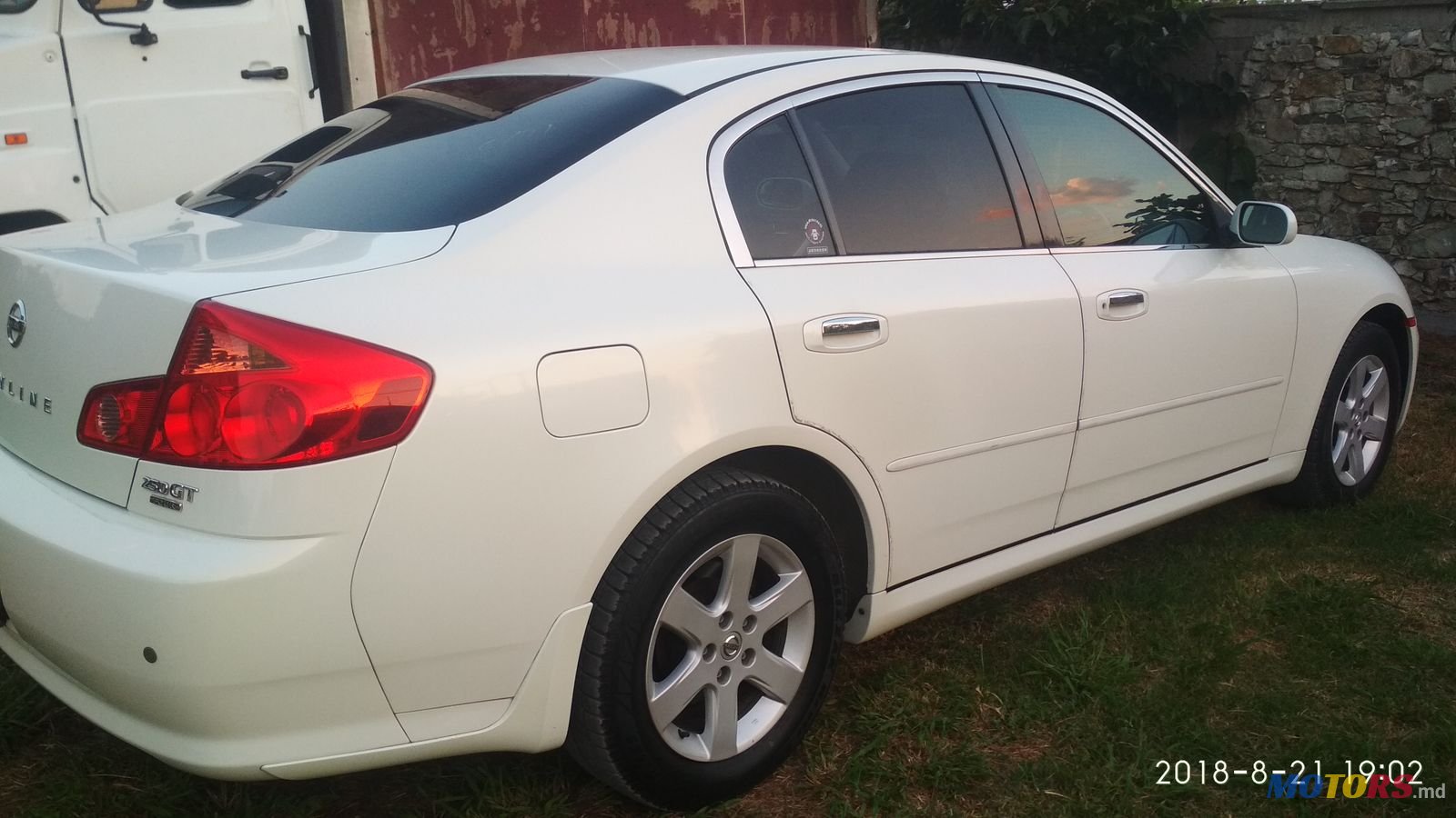 2005' Nissan Skyline GL photo #2