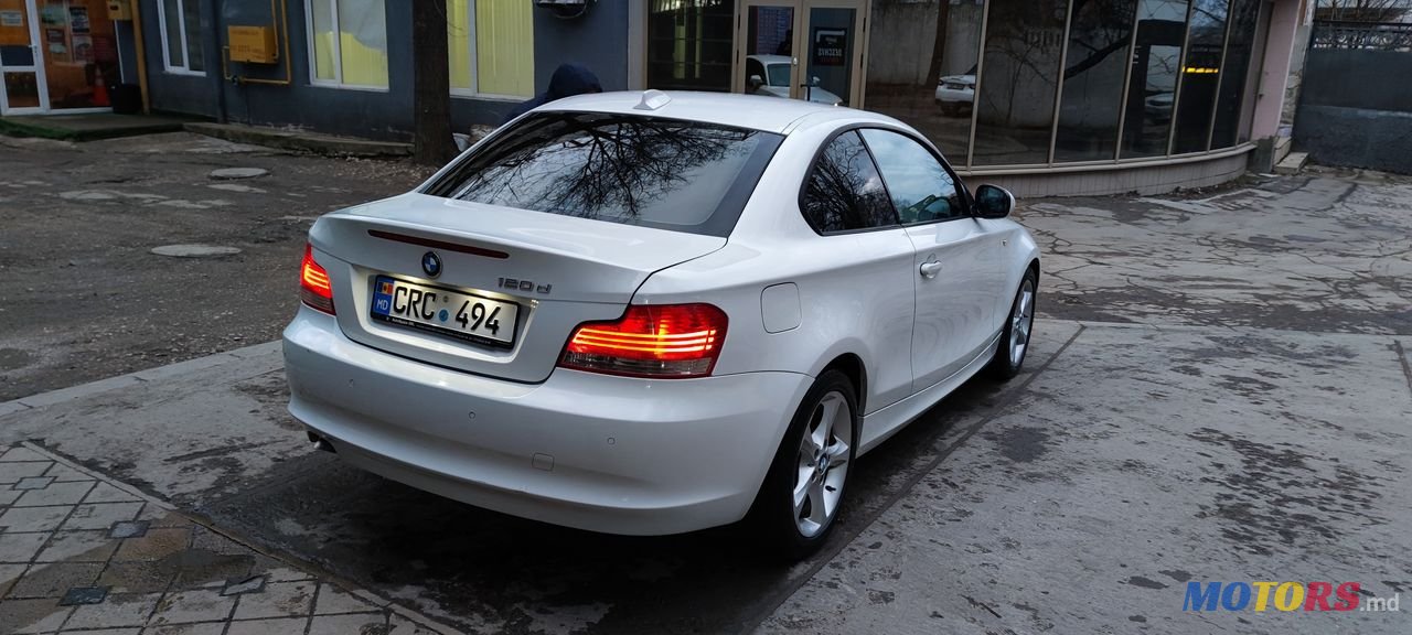 2010' BMW 1 Series photo #5