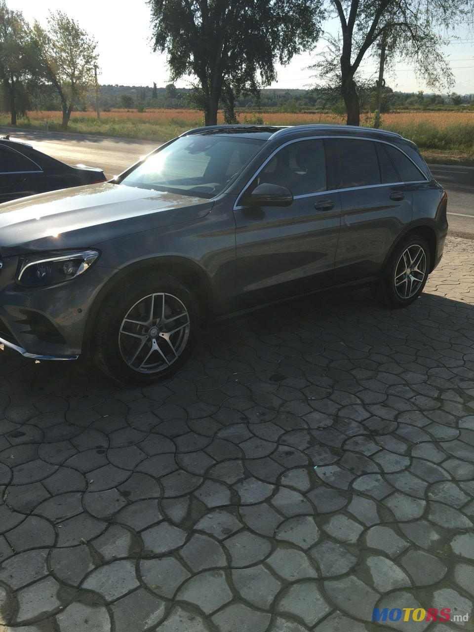 2016' Mercedes-Benz GLC photo #2