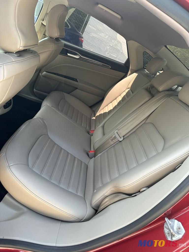 2017' Ford Fusion photo #6