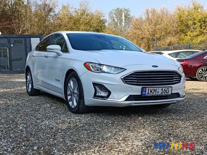 2019' Ford Fusion photo #2