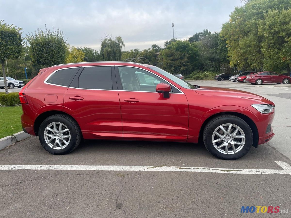 2020' Volvo XC60 photo #4