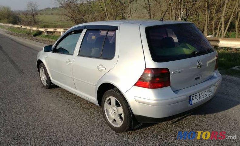 2000' Volkswagen Golf photo #3