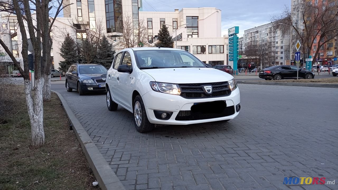 2016' Dacia Sandero photo #1