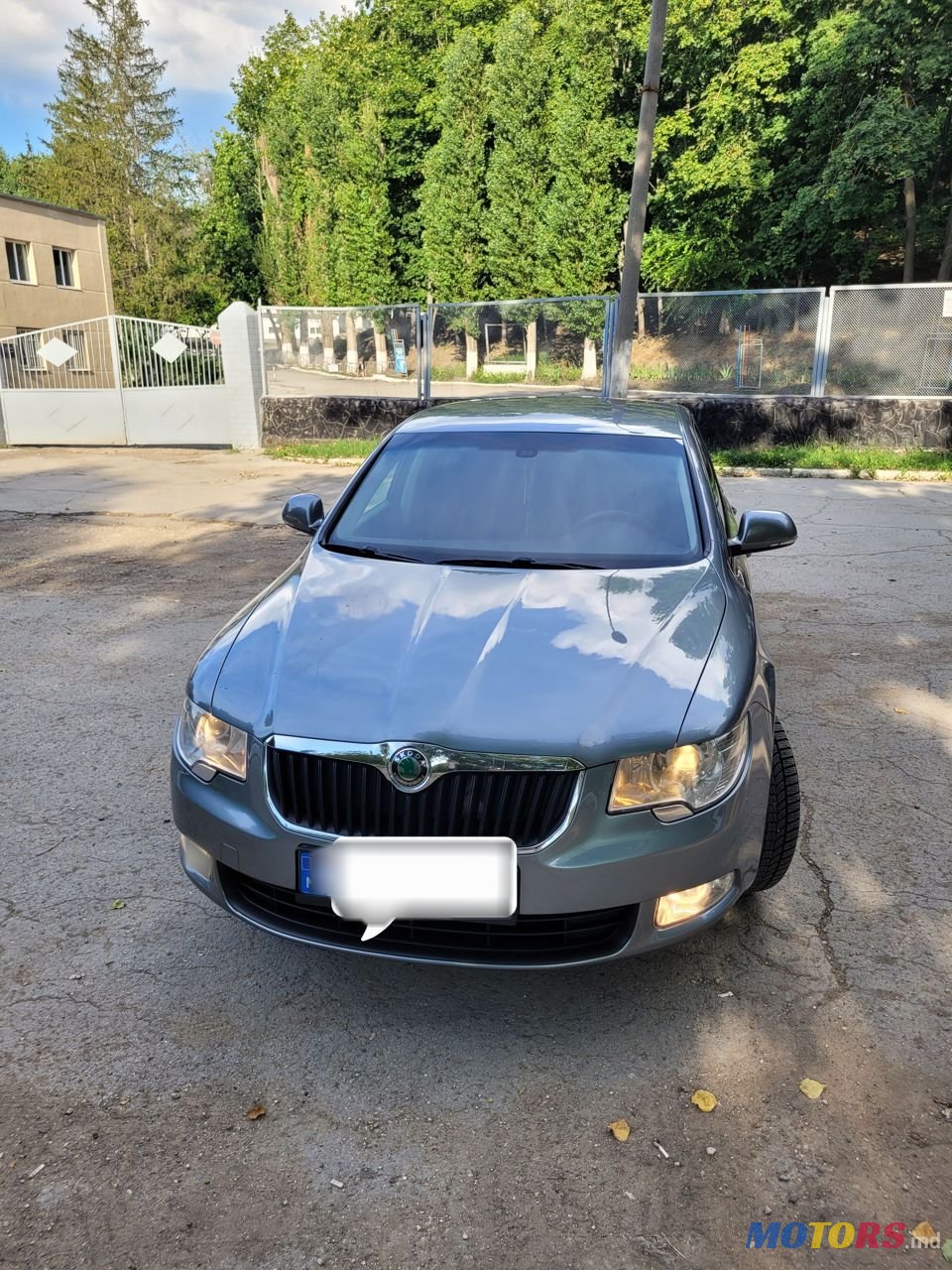 2012' Skoda Superb photo #2