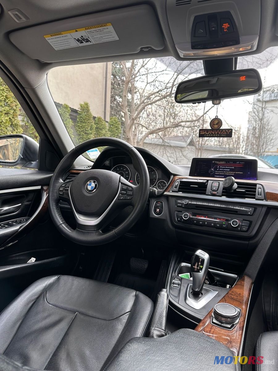 2015' BMW 3 Series photo #6