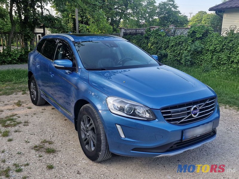 2016' Volvo XC60 photo #2