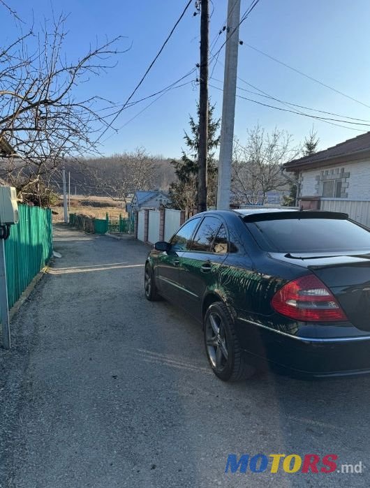 2006' Mercedes-Benz E-Class photo #4