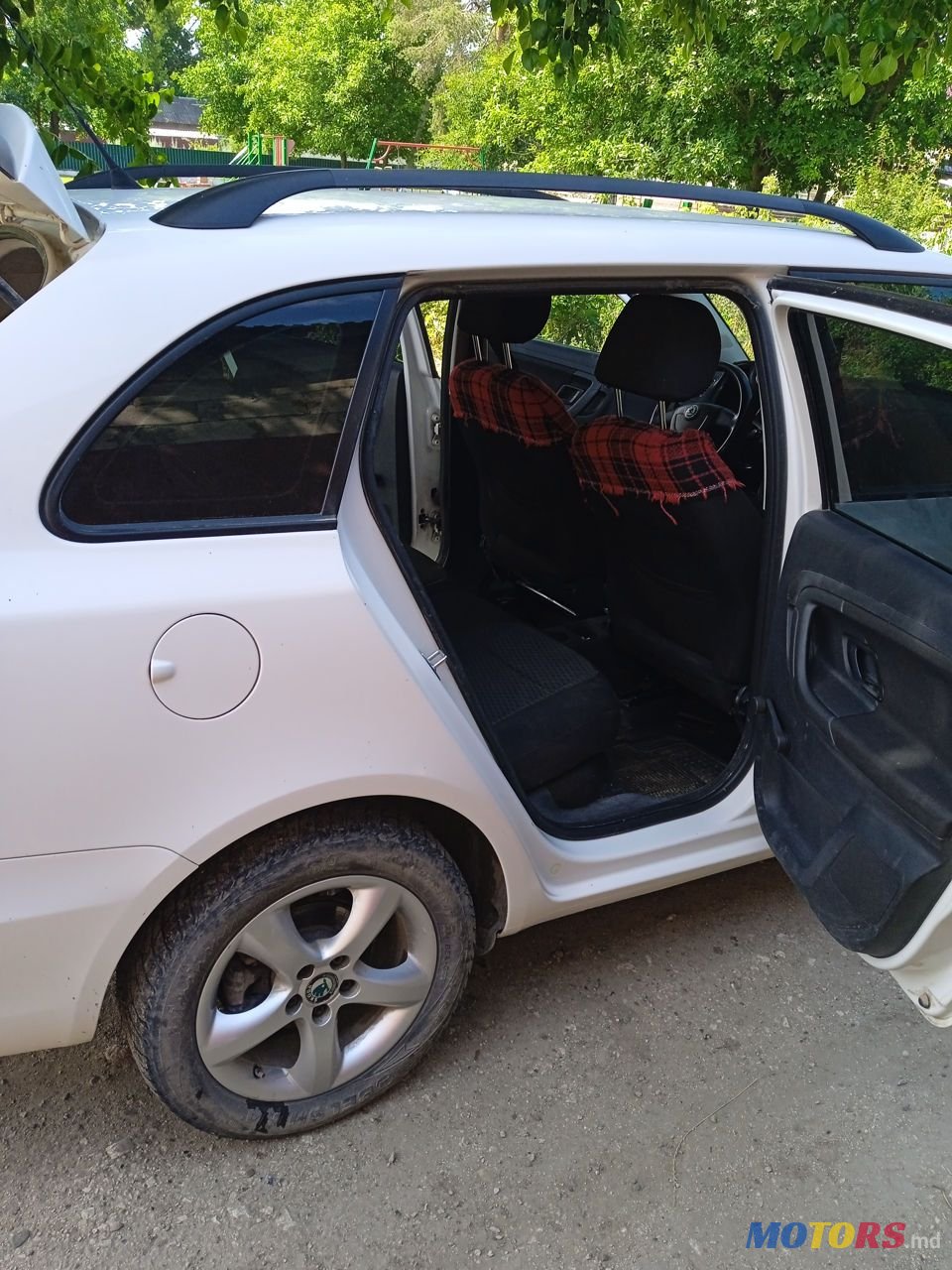 2012' Skoda Fabia photo #6