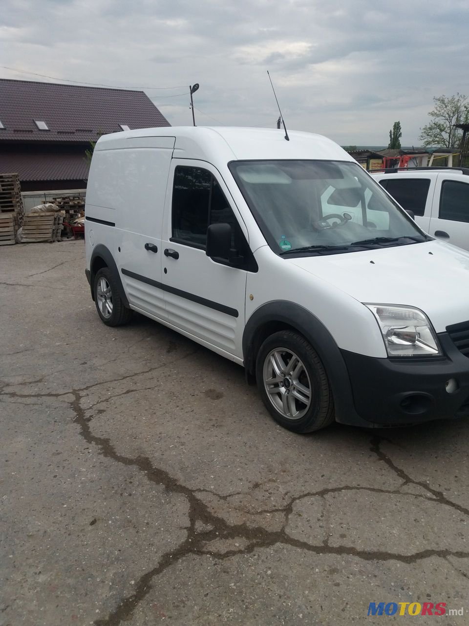 2011' Ford Transit Connect photo #3