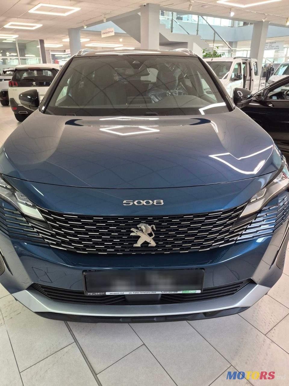 2024' Peugeot 5008 photo #1