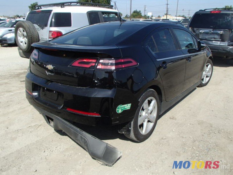 2014' Chevrolet Captiva photo #2