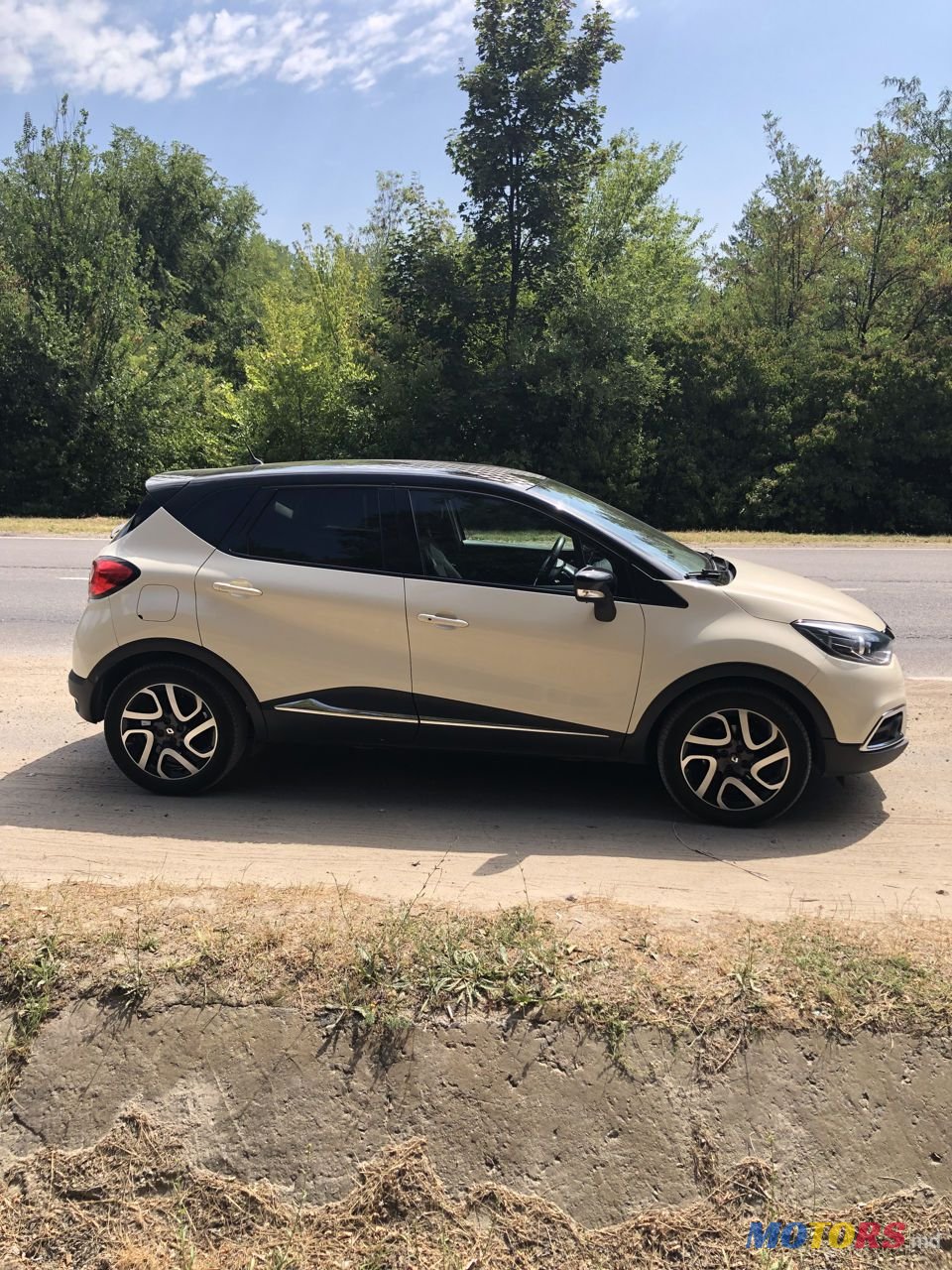 2014' Renault Captur photo #3