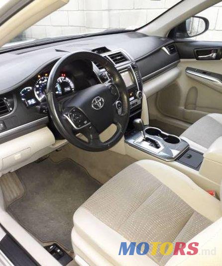 2012' Toyota Camry photo #1