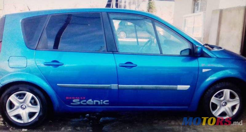 2005' Renault Scenic photo #1