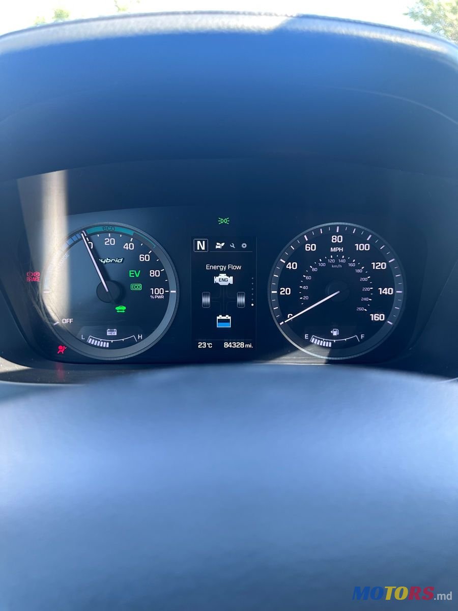 2016' Hyundai Sonata photo #6