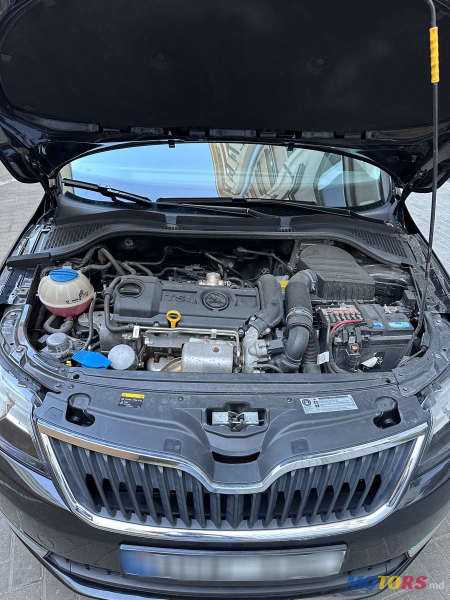 2014' Skoda Rapid photo #2