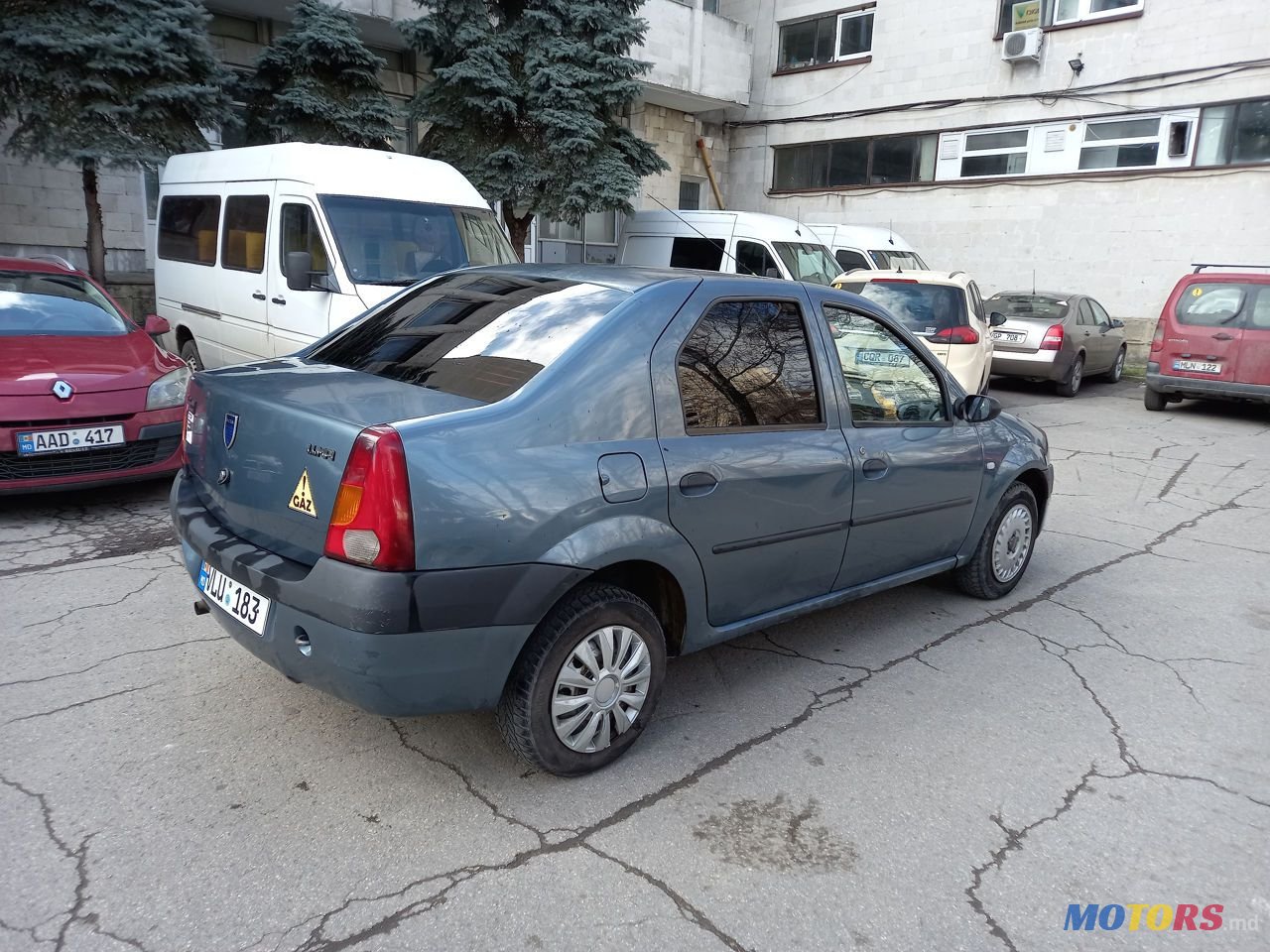 2007' Dacia Logan photo #3
