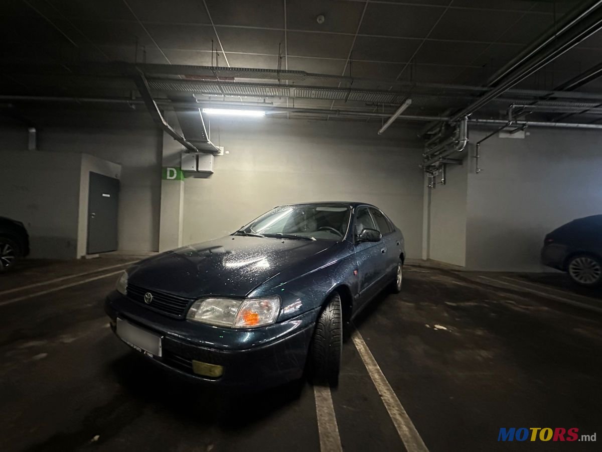 1995' Toyota Carina photo #3