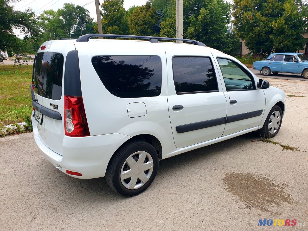2012' Dacia Logan Mcv photo #1