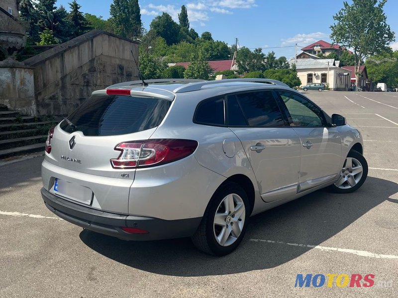 2015' Renault Megane photo #4