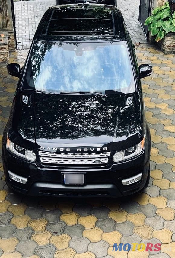 2017' Land Rover Range Rover Sport photo #2