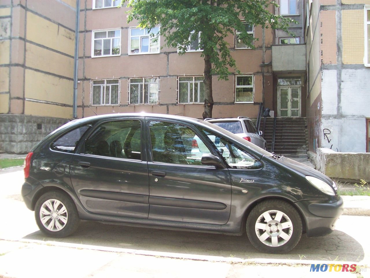 2002' Citroen Xsara Picasso photo #2