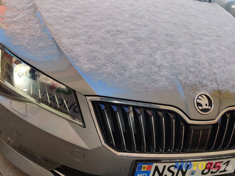 2015' Skoda Superb photo #4