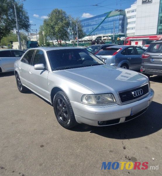 2000' Audi A8 photo #1
