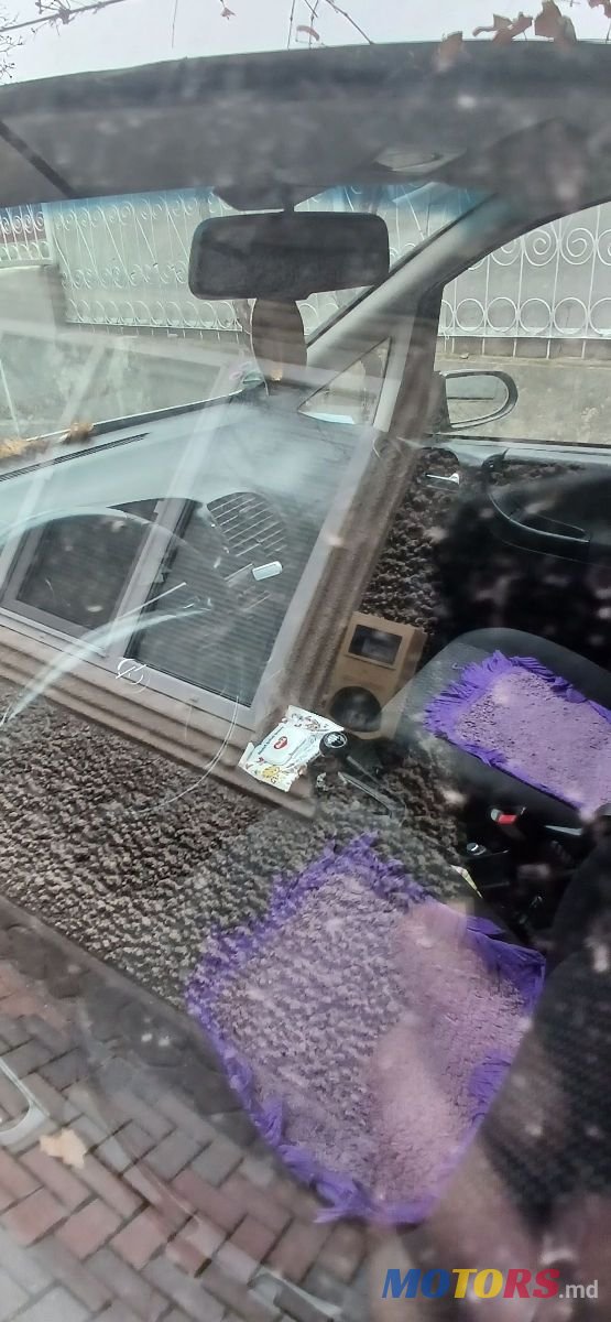 2004' Opel Zafira photo #6