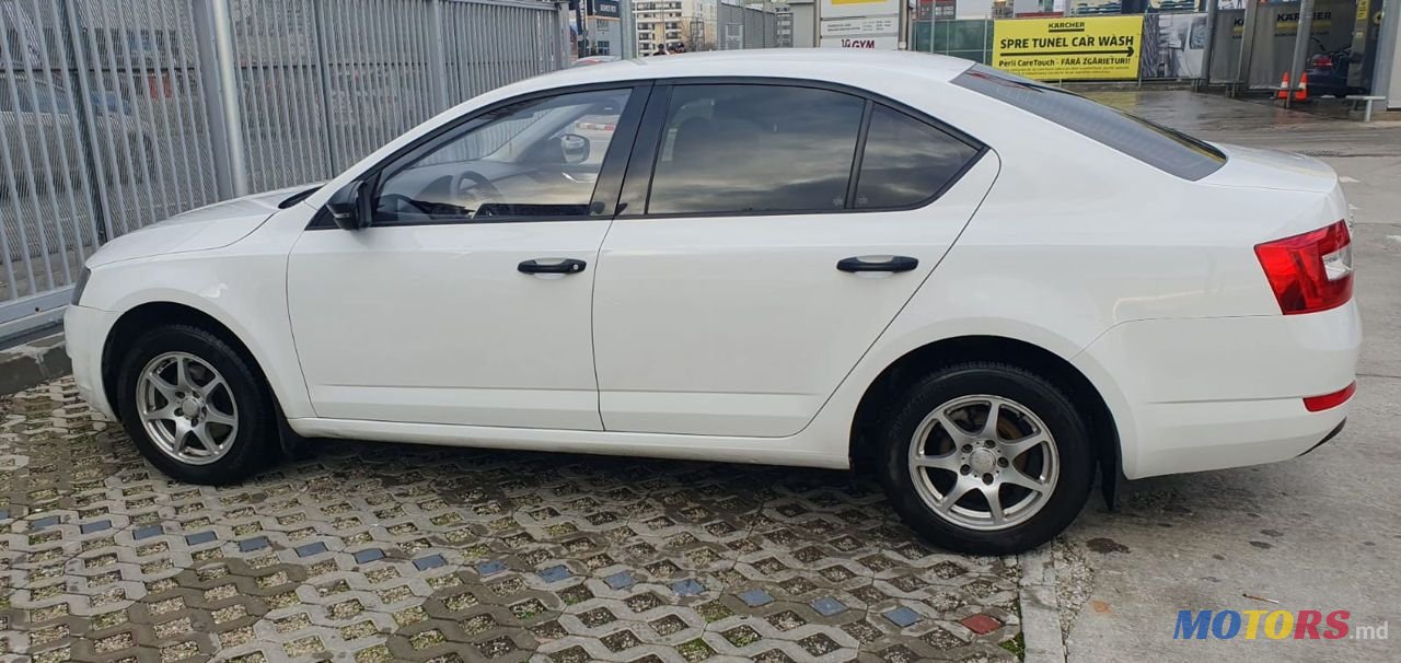 2014' Skoda Octavia photo #2