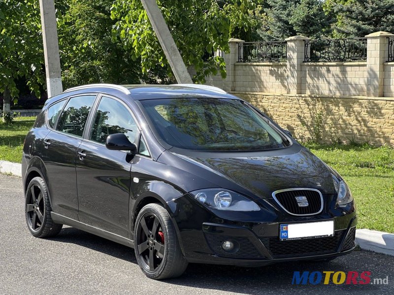 2009' SEAT Altea Xl photo #2