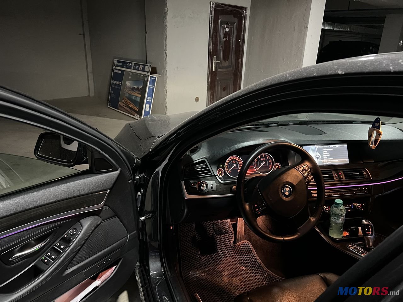 2013' BMW 5 Series photo #5