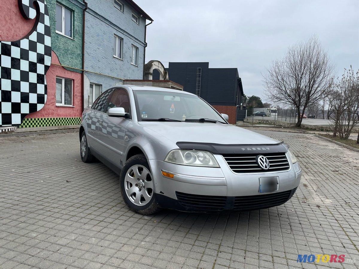 2003' Volkswagen Passat photo #4