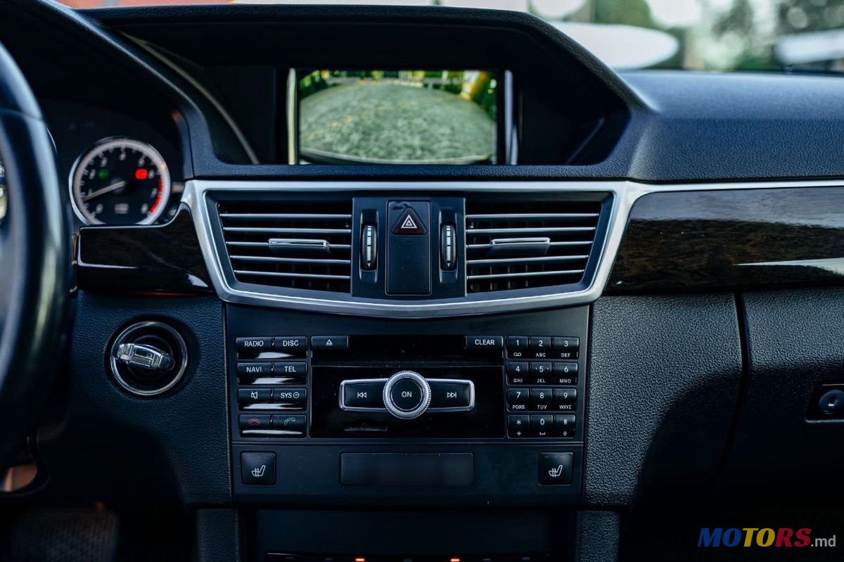 2012' Mercedes-Benz E-Class photo #6